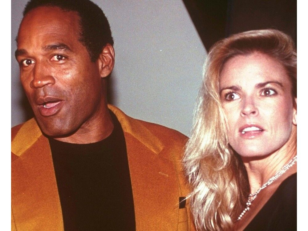 NextImg:Bizarre video of O.J. Simpson pretending to stab an actress resurfaces after his death