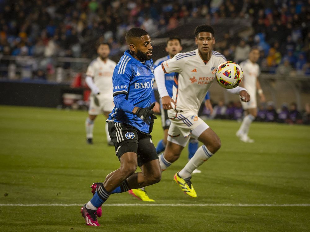 NextImg:Martinez leads CF Montreal to 2-1 win over FC Cincinnati in long-awaited home opener