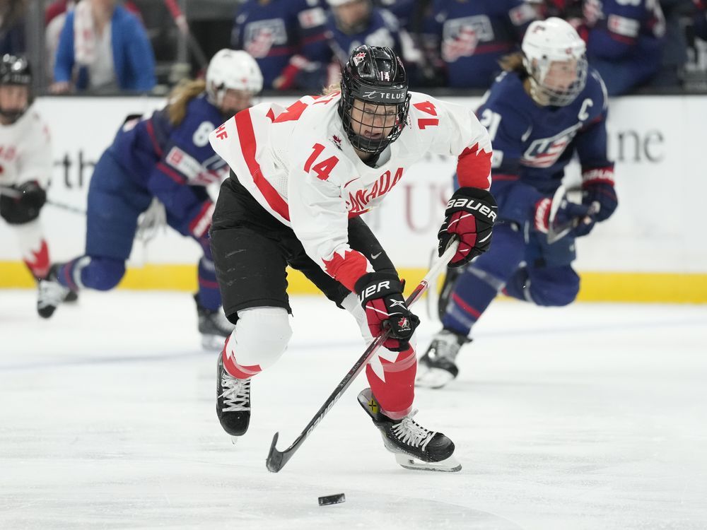 NextImg:Wait and hurry up is Canada's theme to start women's world hockey championship