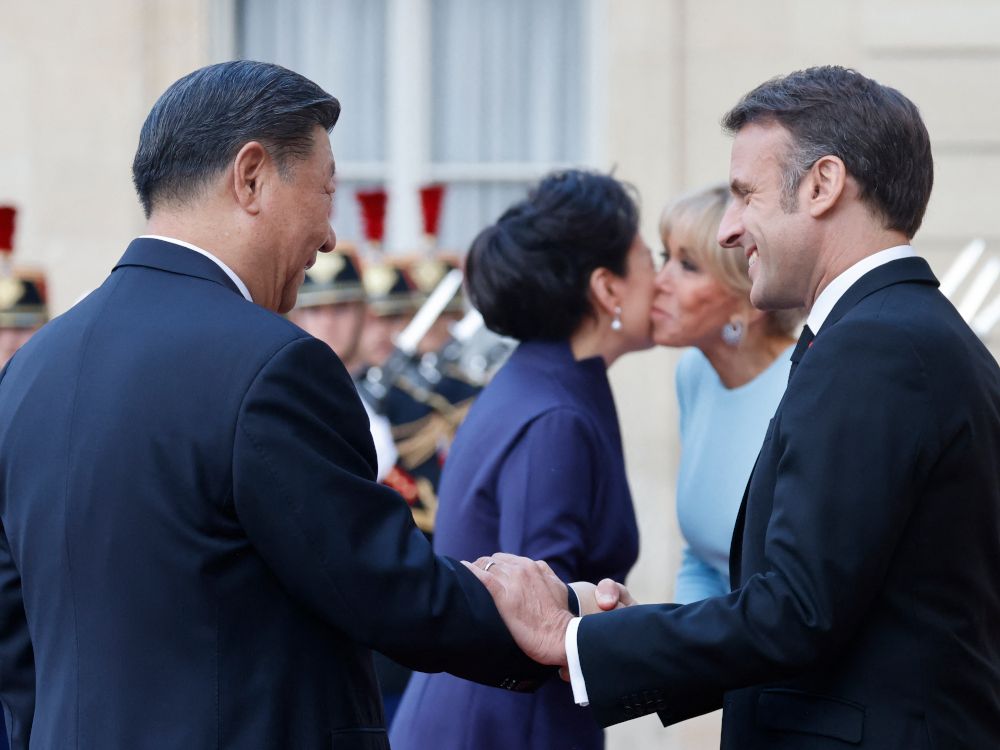 NextImg:David Oliver: China cozies up to the West while supporting Putin's murderous ambitions