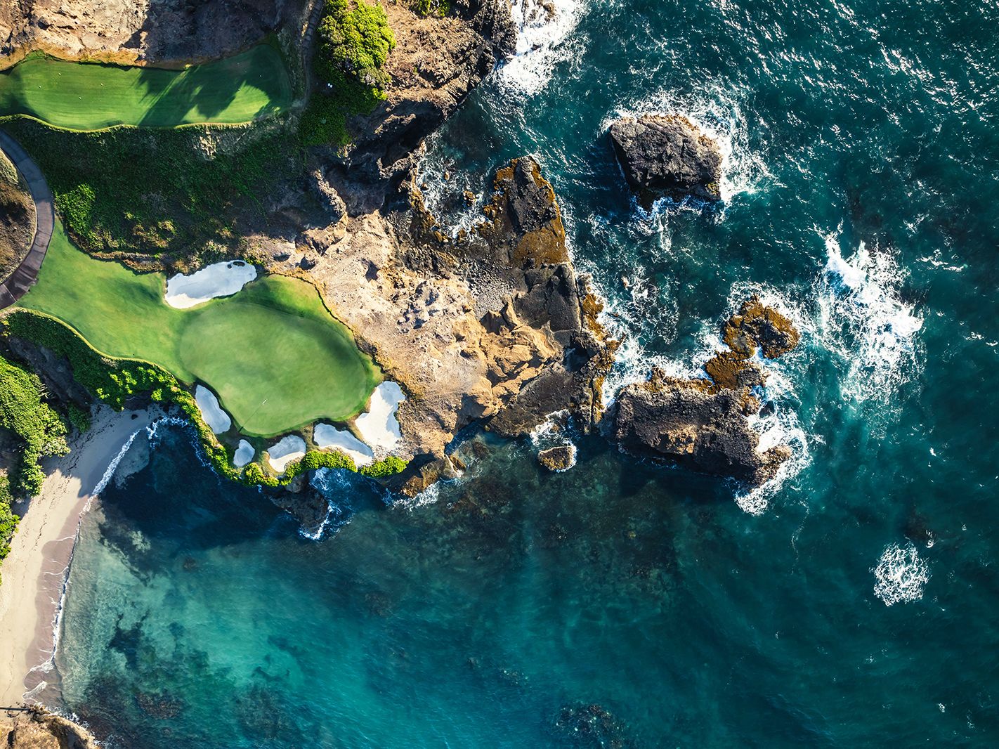NextImg:Meet the Canadian king of luxury golf