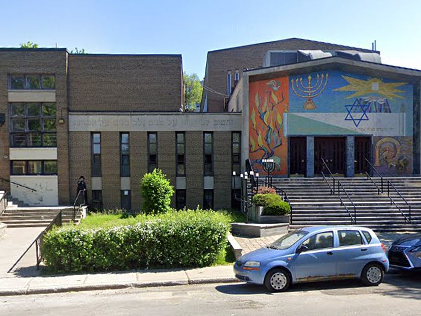 NextImg:Trudeau, Poilievre condemn latest shooting on a Jewish school in Canada