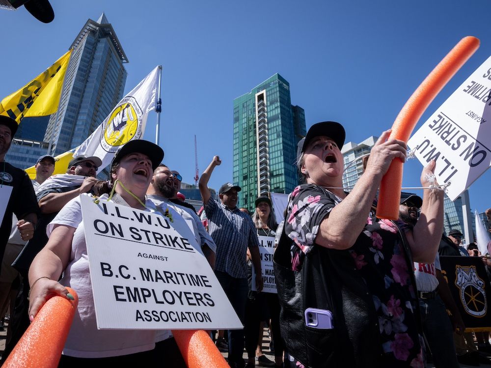 NextImg:Matthew Lau: Conservatives join Liberals to protect union workers at expense of other workers