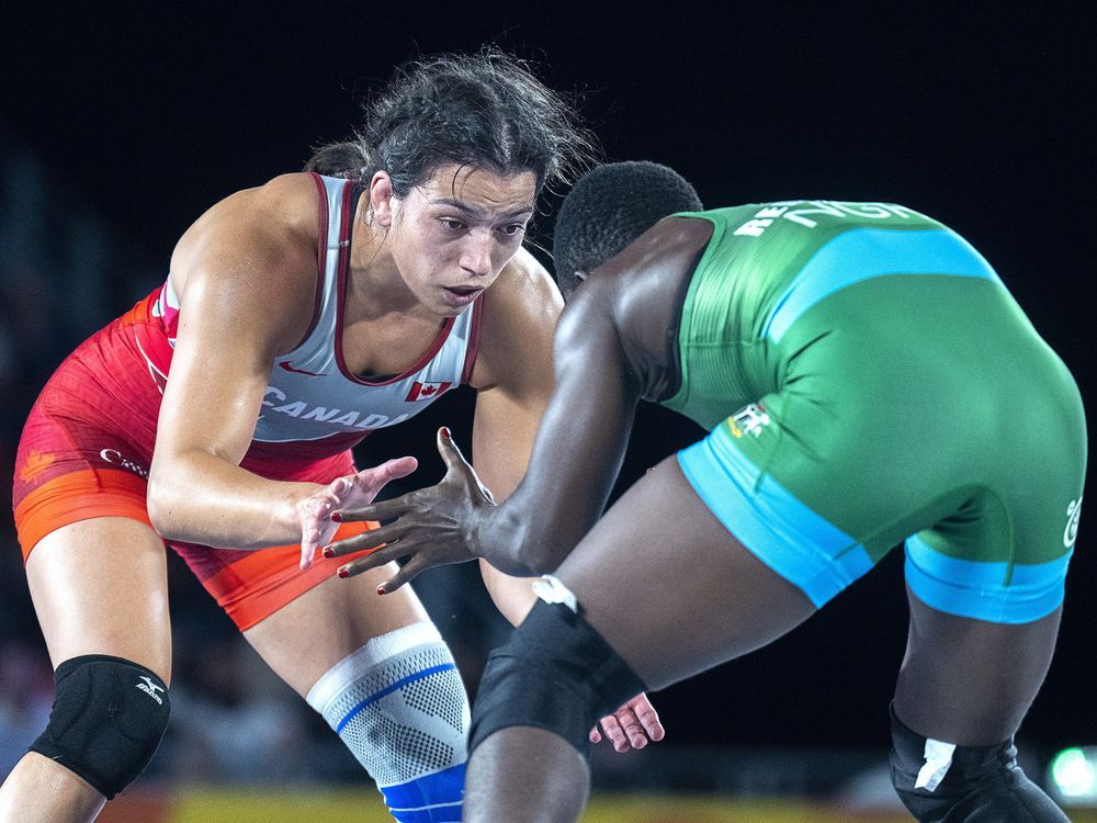 NextImg:Di Stasio, Dhesi lead Canada's wrestling team into Olympic Games