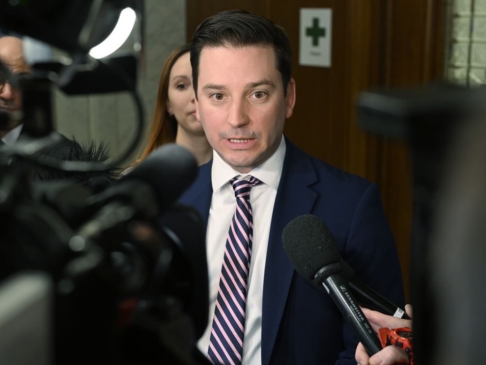 NextImg:Judge says Quebec's language law regarding court translations is 'inoperable'