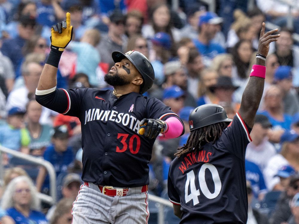NextImg:Santana's three-run homer lifts Twins over Jays in Manoah's best start of the year