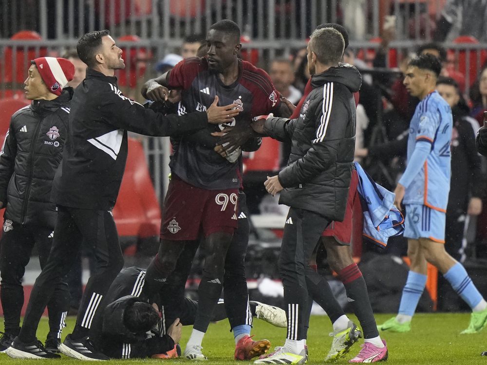 NextImg:Bad blood boils over between Toronto FC and NYCFC in ugly post-game melee