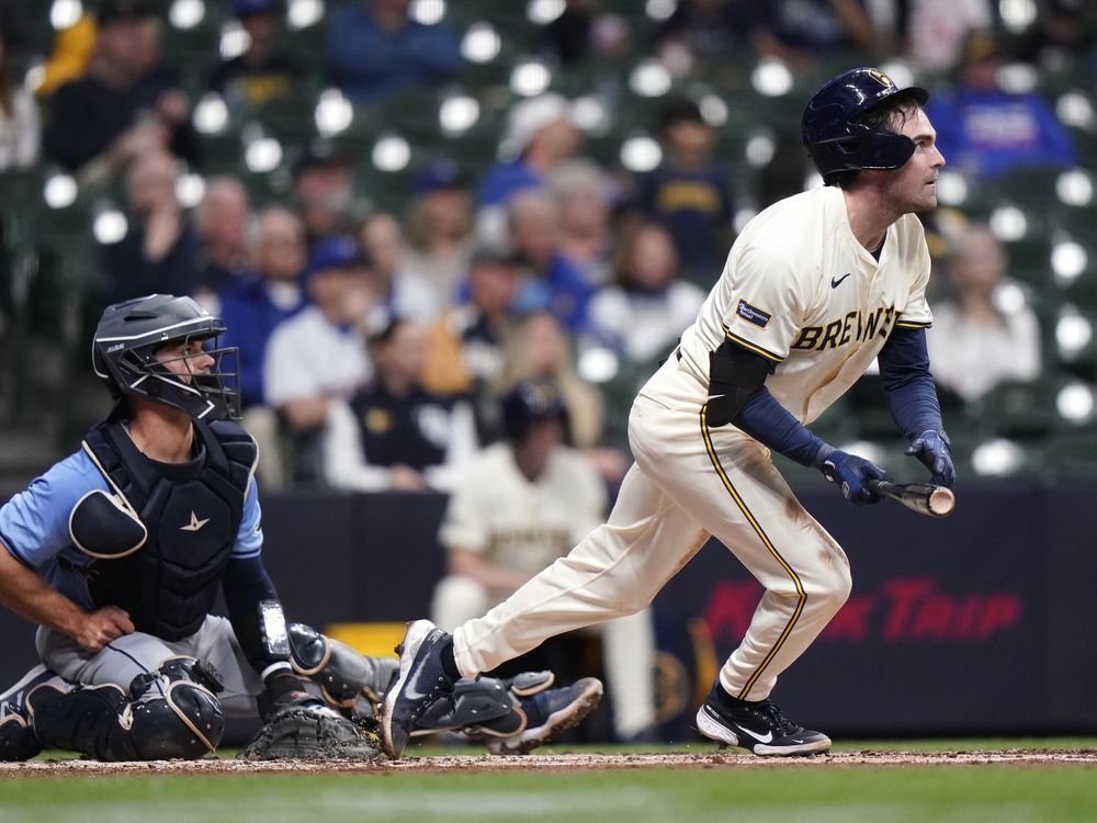 NextImg:Brewers first baseman Black overwhelmed by support from Canadian fans after MLB debut