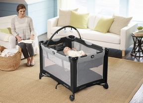 Graco Pack 'n Play On The Go Playard
