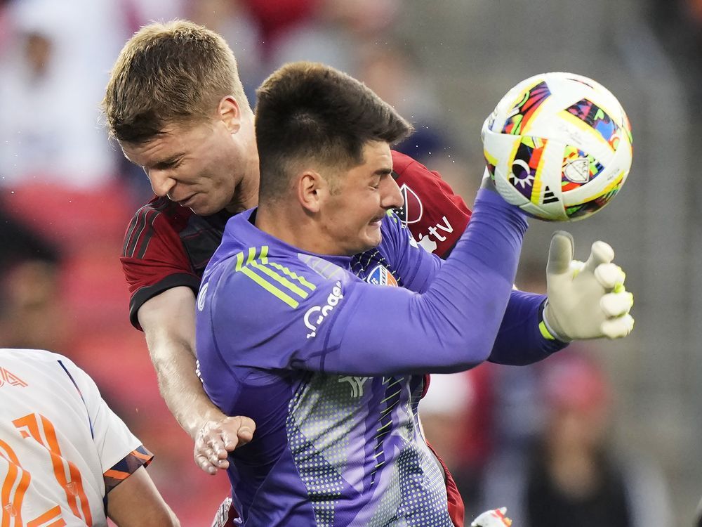 NextImg:Stoppage-time goal lifts high-flying FC Cincinnati past Toronto FC 4-3 in wild game