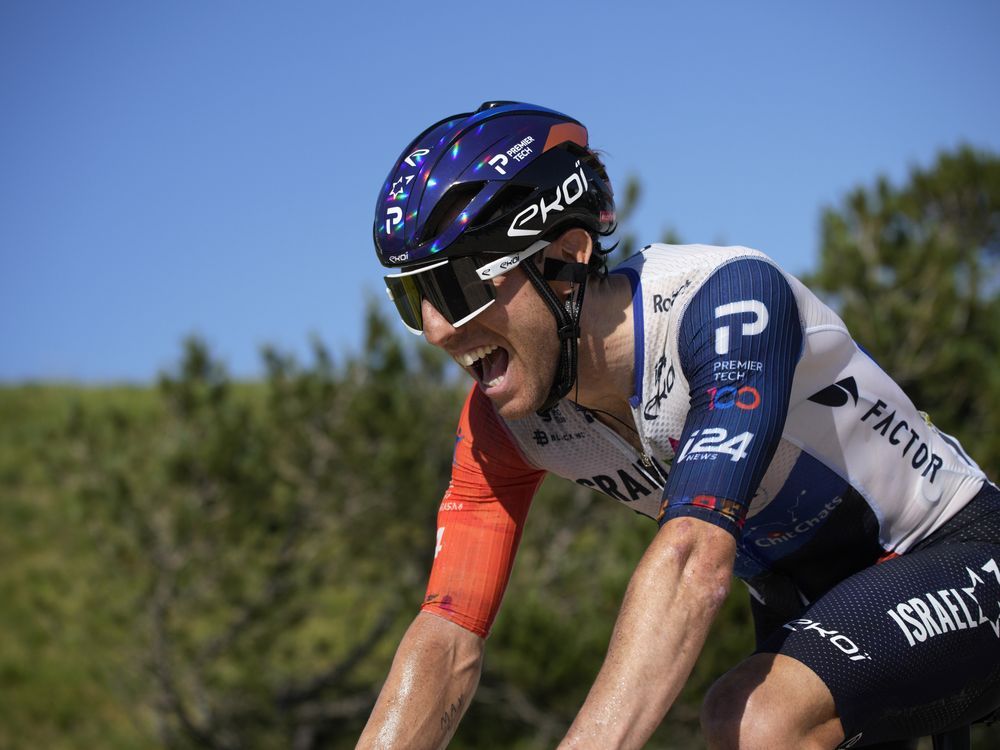 NextImg:Canadian riders Michael Woods, Riley Pickrell crash out of Giro d'Italia