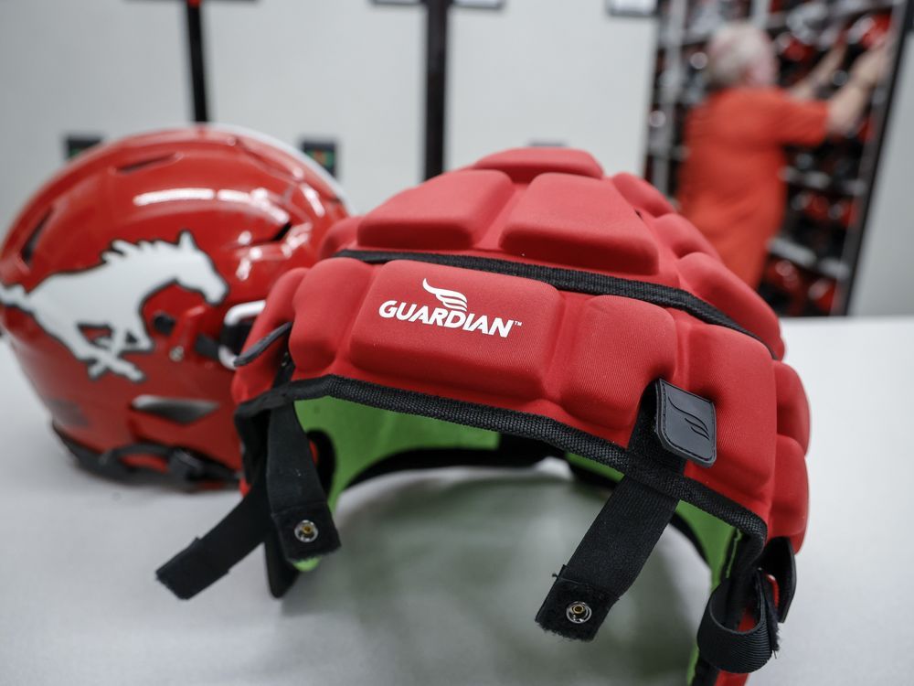 NextImg:CFL players can wear Guardian caps during games but mouthguards to become mandatory