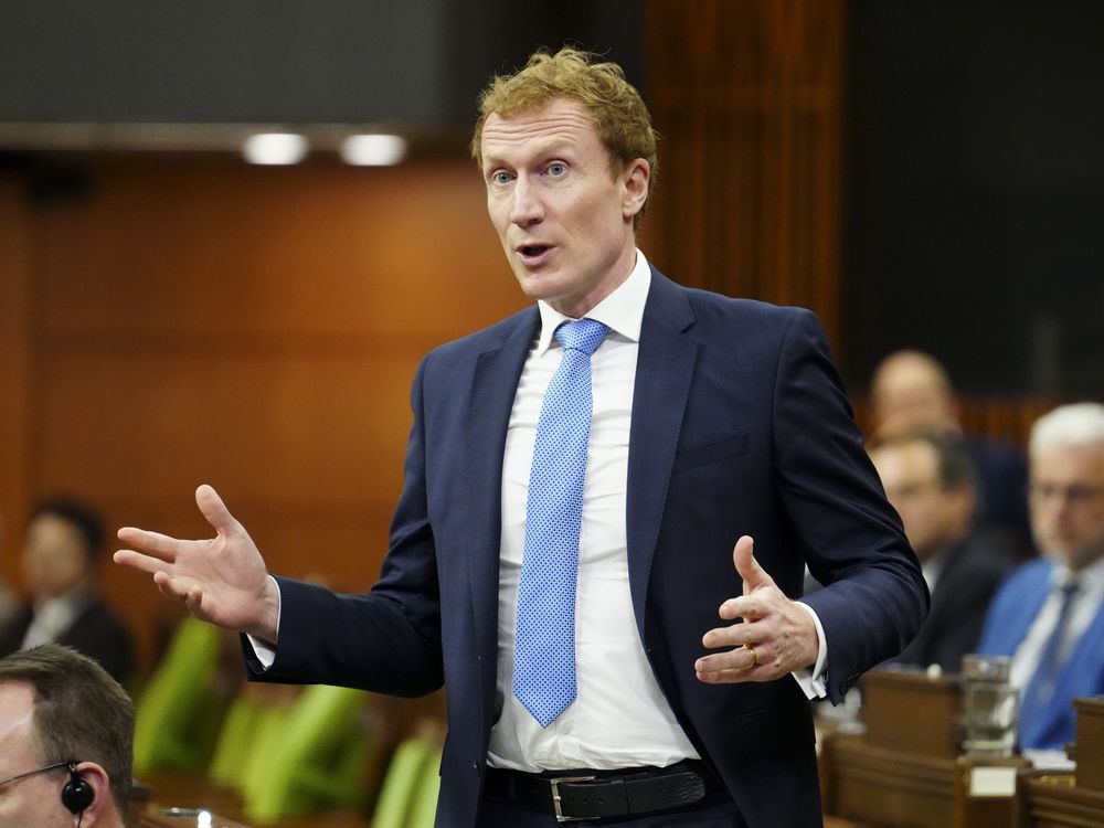 NextImg:In the news today: Immigration ministers to talk temporary visa cap