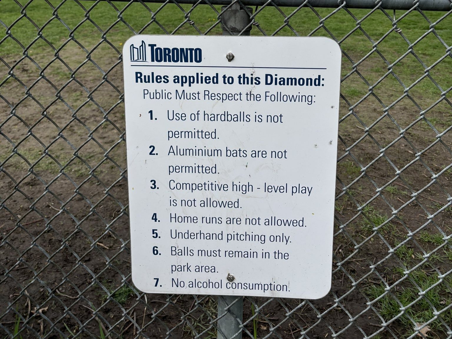 After five years, Toronto realizes 'no home run' rule at baseball
field was a bad idea