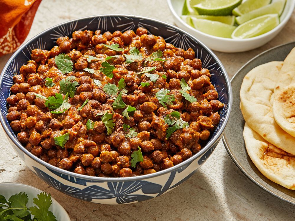 NextImg:From a forgotten Indian cookbook, a deeply flavoured chickpea curry