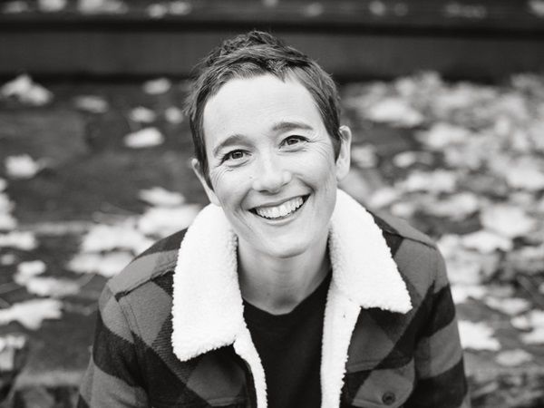 NextImg:Author interview: Roz Nay
