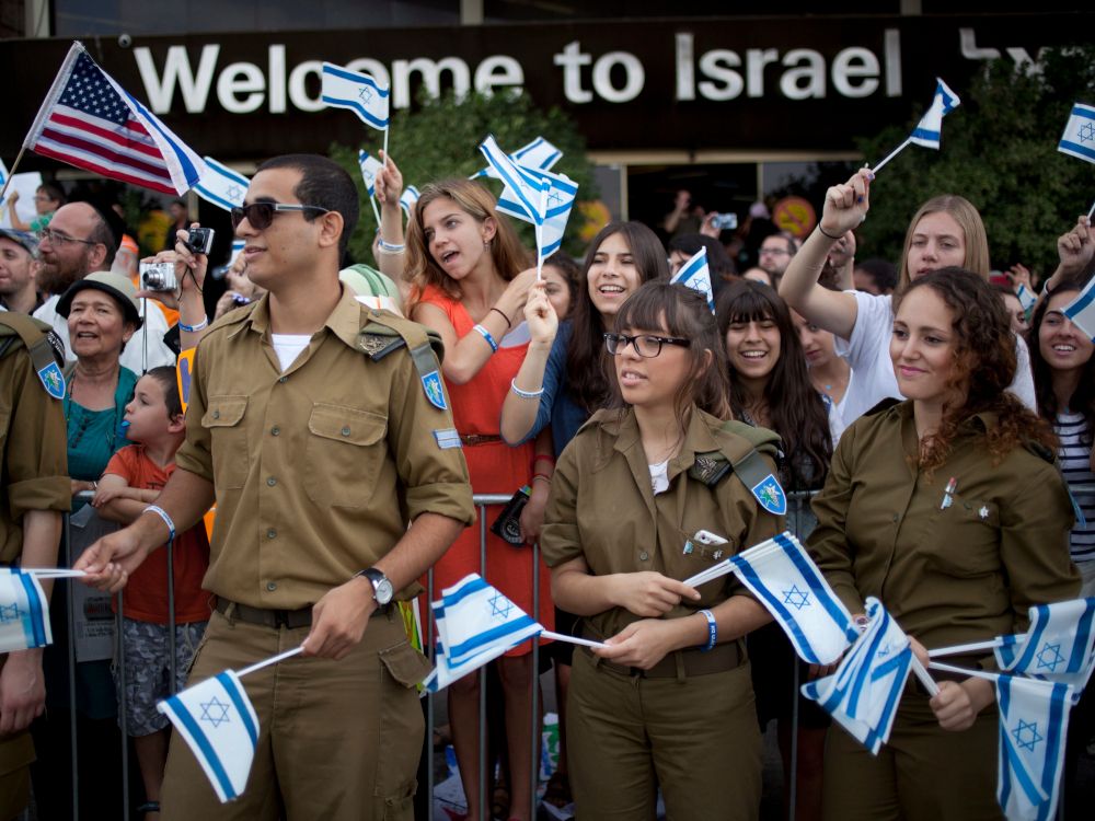 NextImg:Danielle Kubes: Why some Jews are giving up on Canada