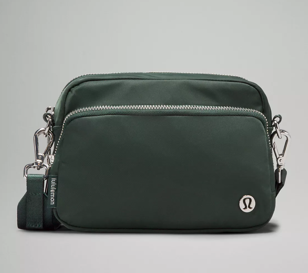 Lululemon buy Everywhere Crossbody Bag