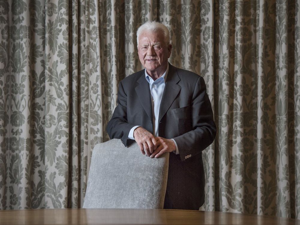 NextImg:Billionaire Frank Stronach's new sex charges involve seven complainants from 1977 to this year