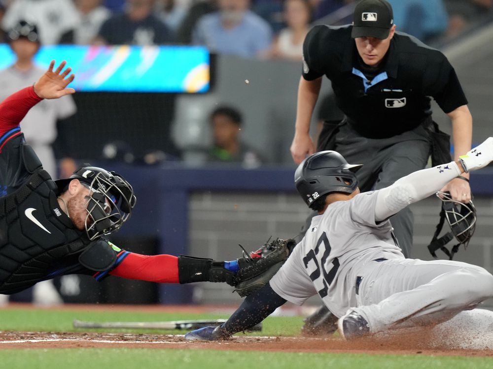 NextImg:Yankees rally in sixth inning, crush Blue Jays 16-5