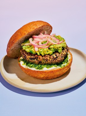 Cumin lime black bean burgers