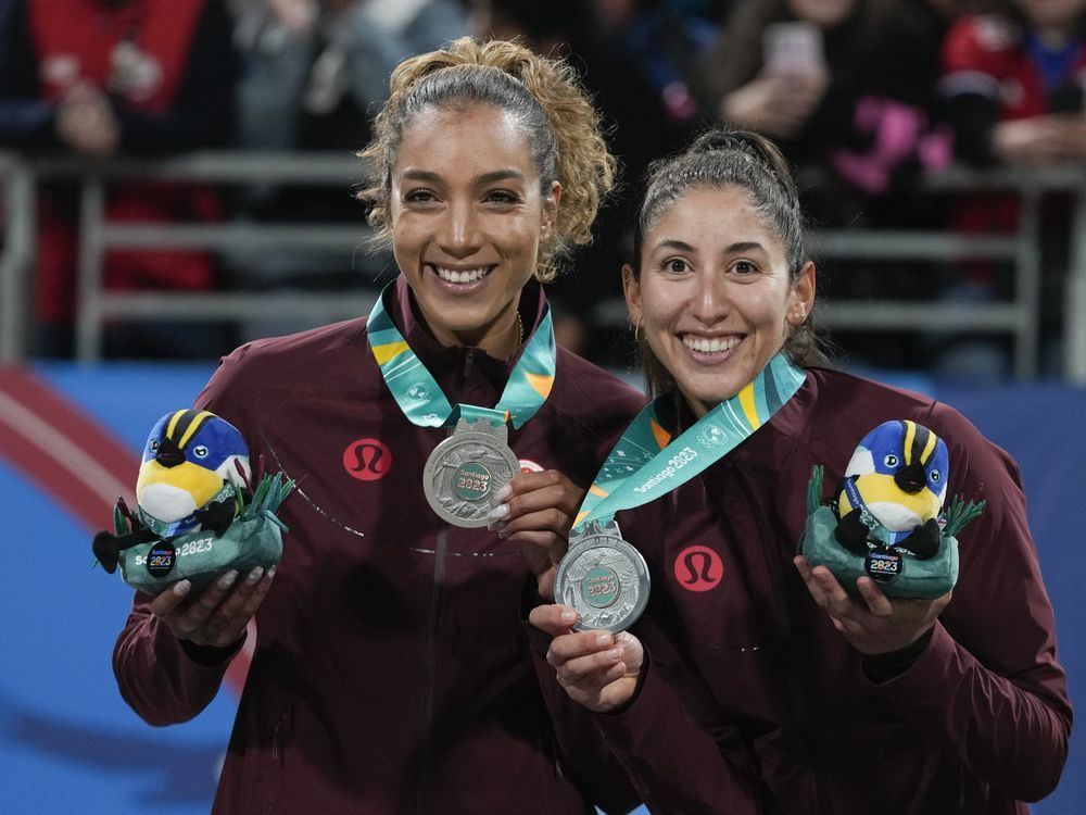 NextImg:Humana-Paredes, Wilkerson team up in Paris as part of Olympic beach volleyball team