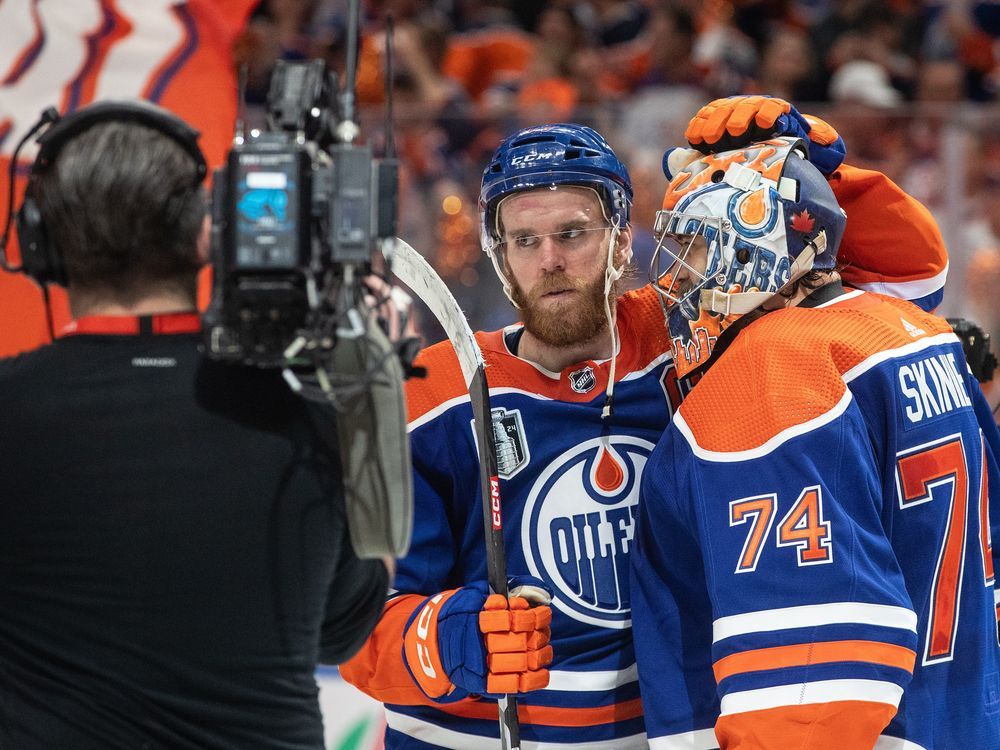 NextImg:Oilers aim to prevent Stanley Cup party with Game 5 in Florida