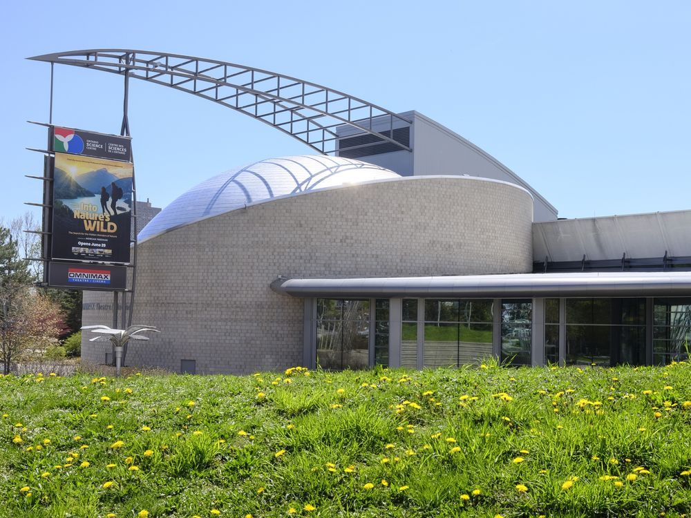 NextImg:Wealthy Torontonians are offering more than a million dollars to keep Ontario Science Centre open
