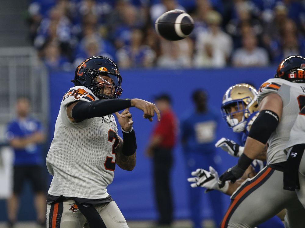NextImg:Lions quarterback Vernon Adams Jr. expected to start against Elks