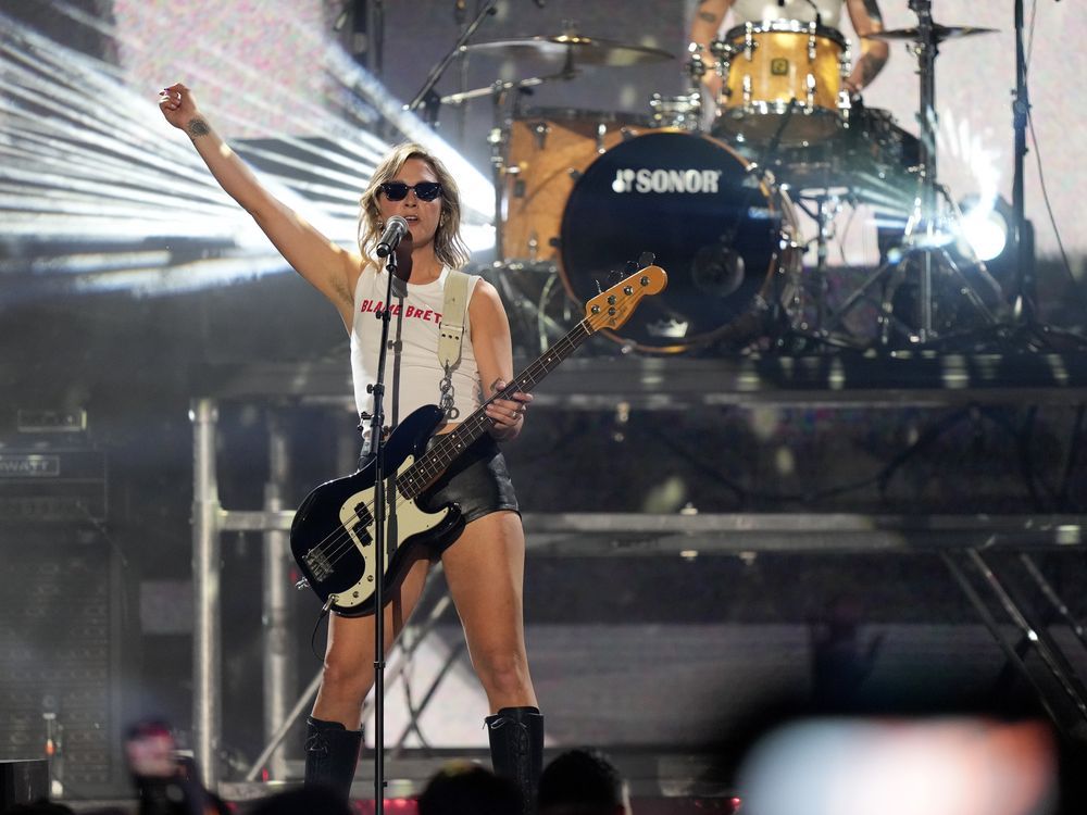 NextImg:Female musicians underrepresented on Canadian radio playlists: study