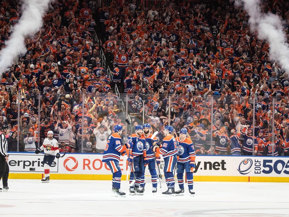 NextImg:Edmonton Oilers return to Florida seeking to extend Stanley Cup final again