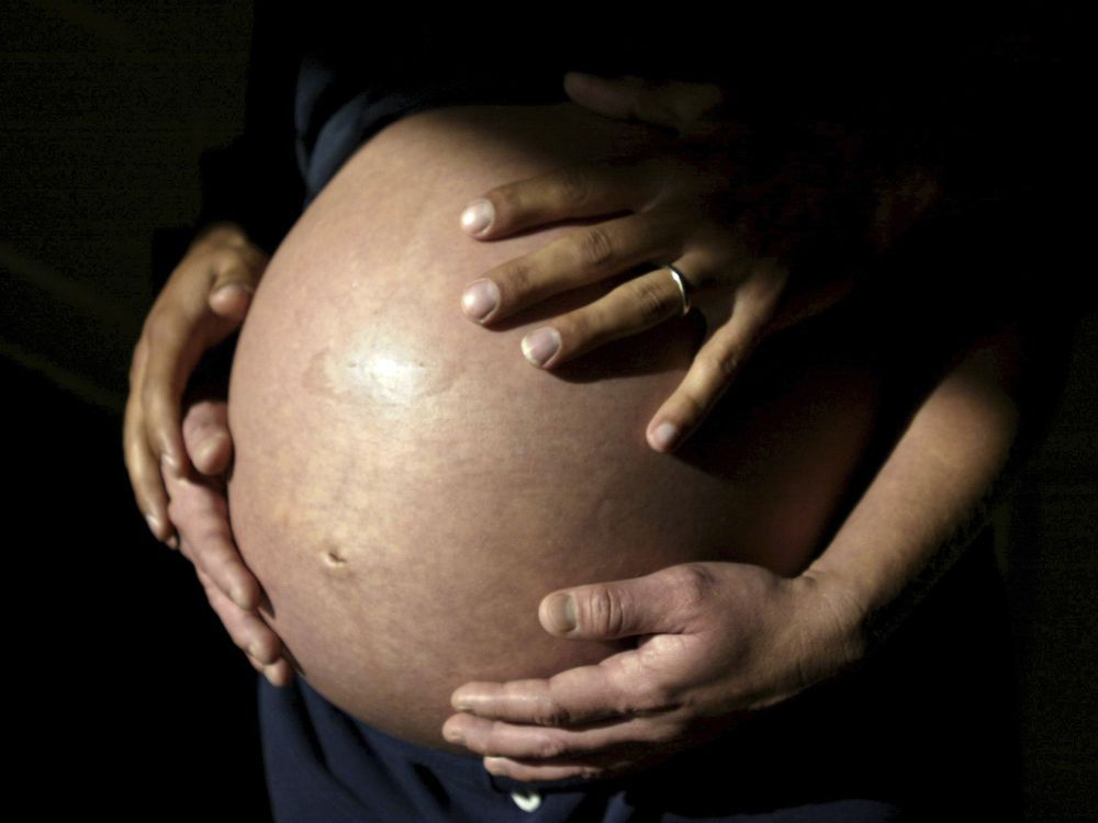 NextImg:Preeclampsia can be fatal for pregnant people and babies. New blood tests aim to show who's at risk