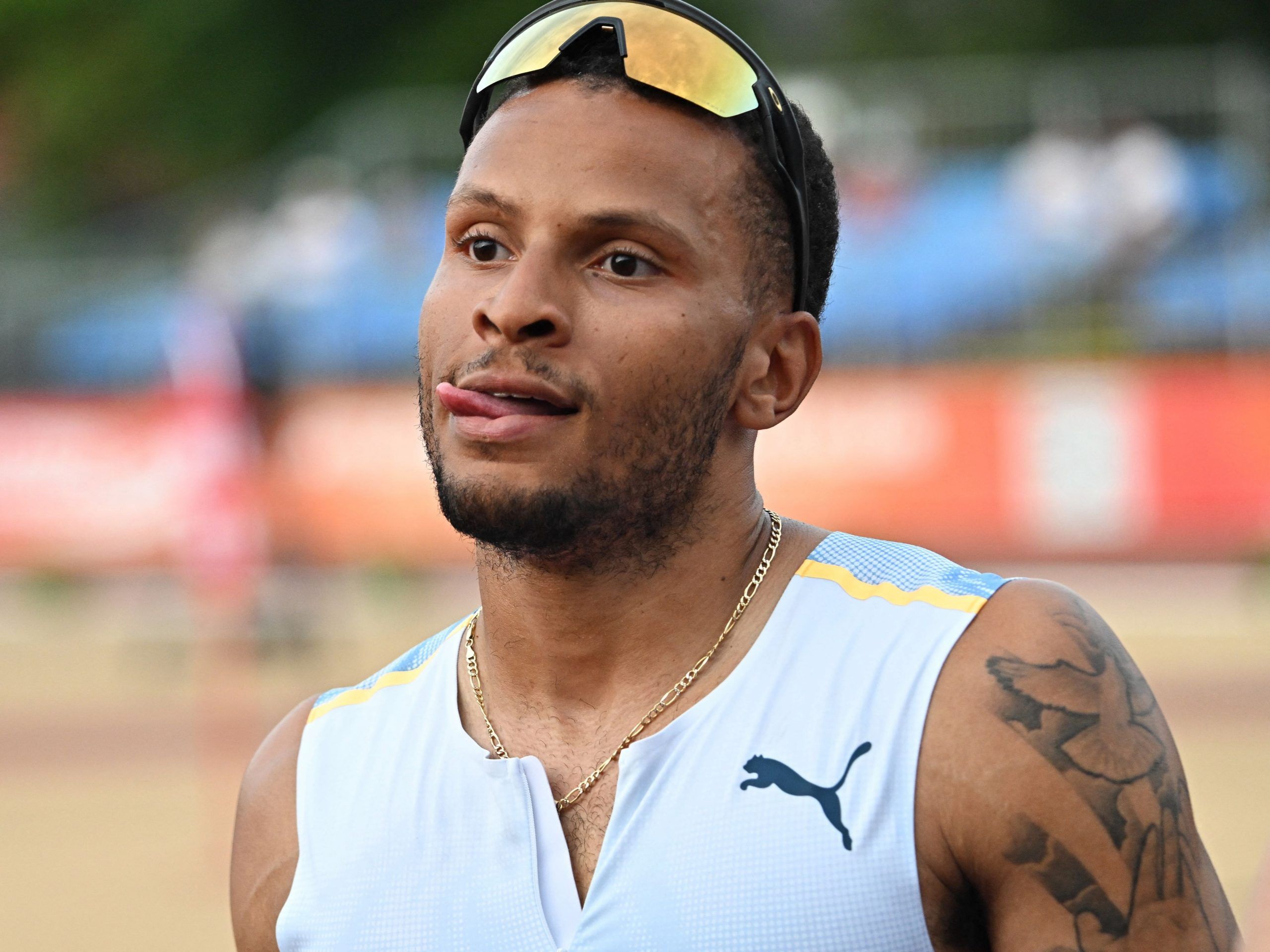 NextImg:Giving back matters to Canadian Olympic sprinter Andre De Grasse