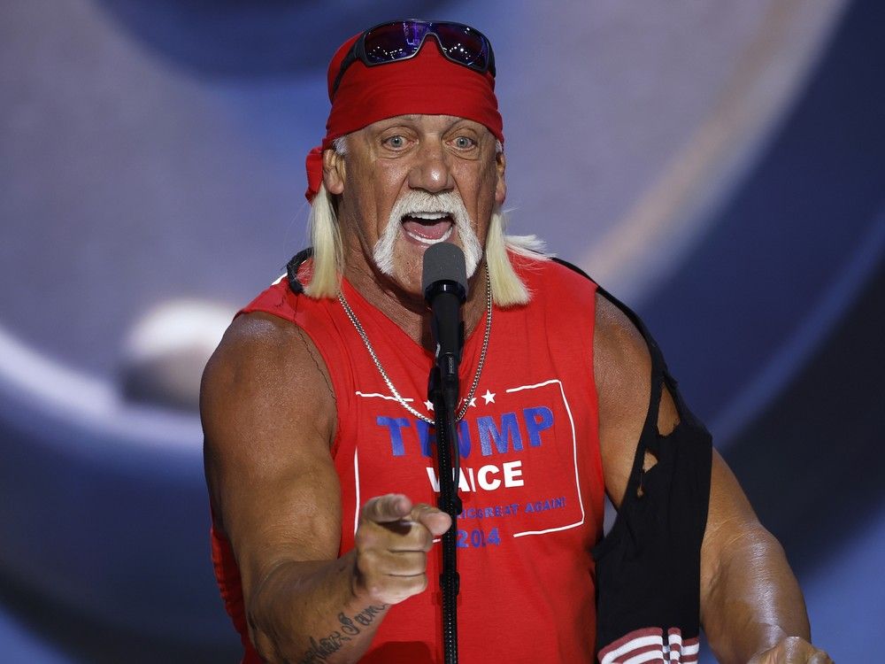 NextImg:BREAKING: Wrestling great Hulk Hogan dead at 71