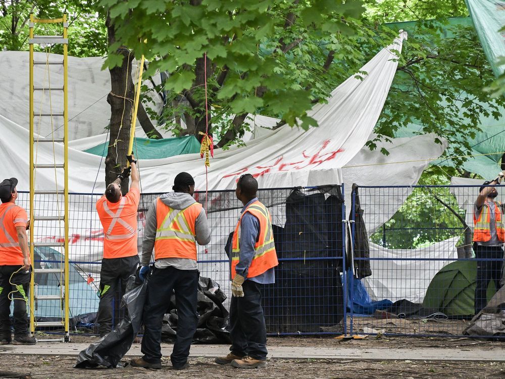 NextImg:Pro-Palestinian protesters cleared in downtown Montreal, encampment at McGill remains