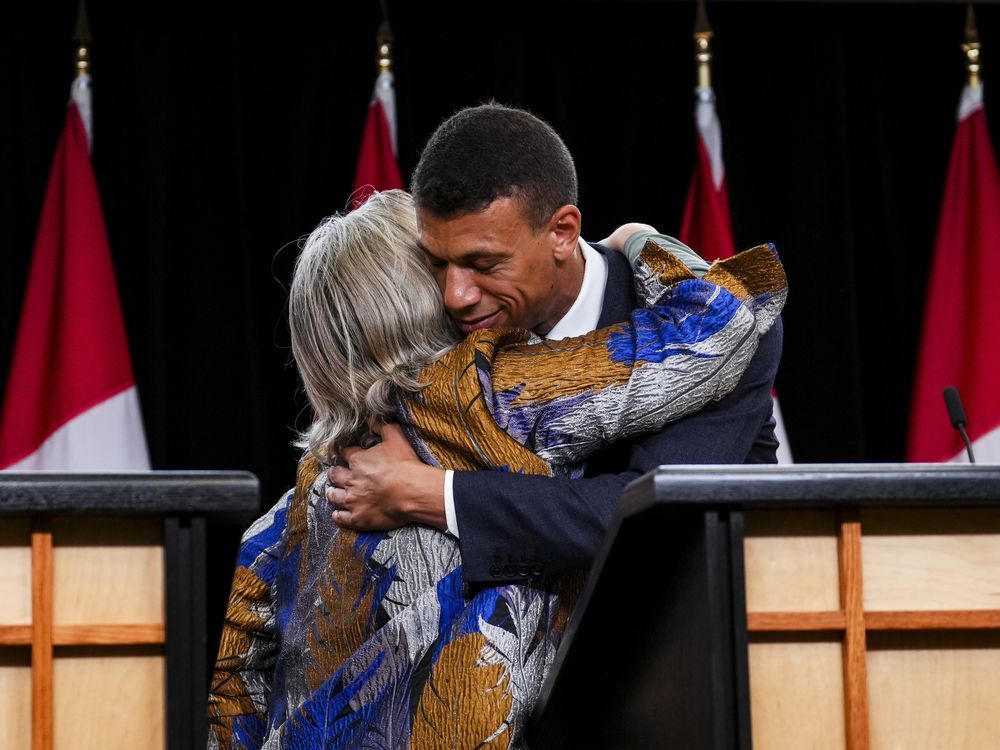 NextImg:Jonathan Pedneault resigns from Green Party, leaving Elizabeth May as sole leader