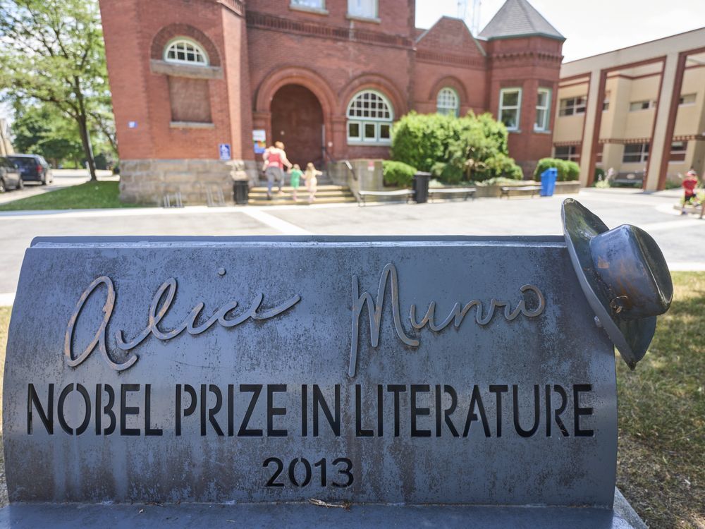 NextImg:Mayor of Ontario town where Alice Munro lived would 'consider' amending monument honouring her