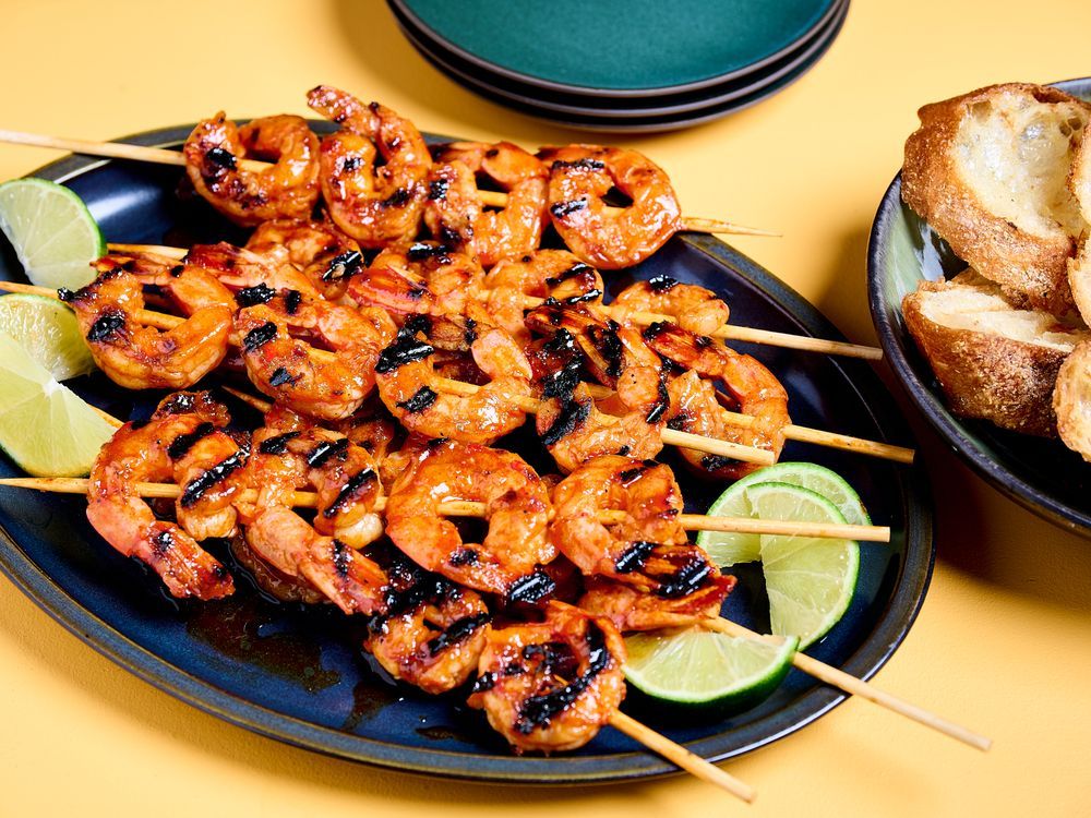 NextImg:Sweet and spicy grilled shrimp is a five-ingredient, 30-minute meal
