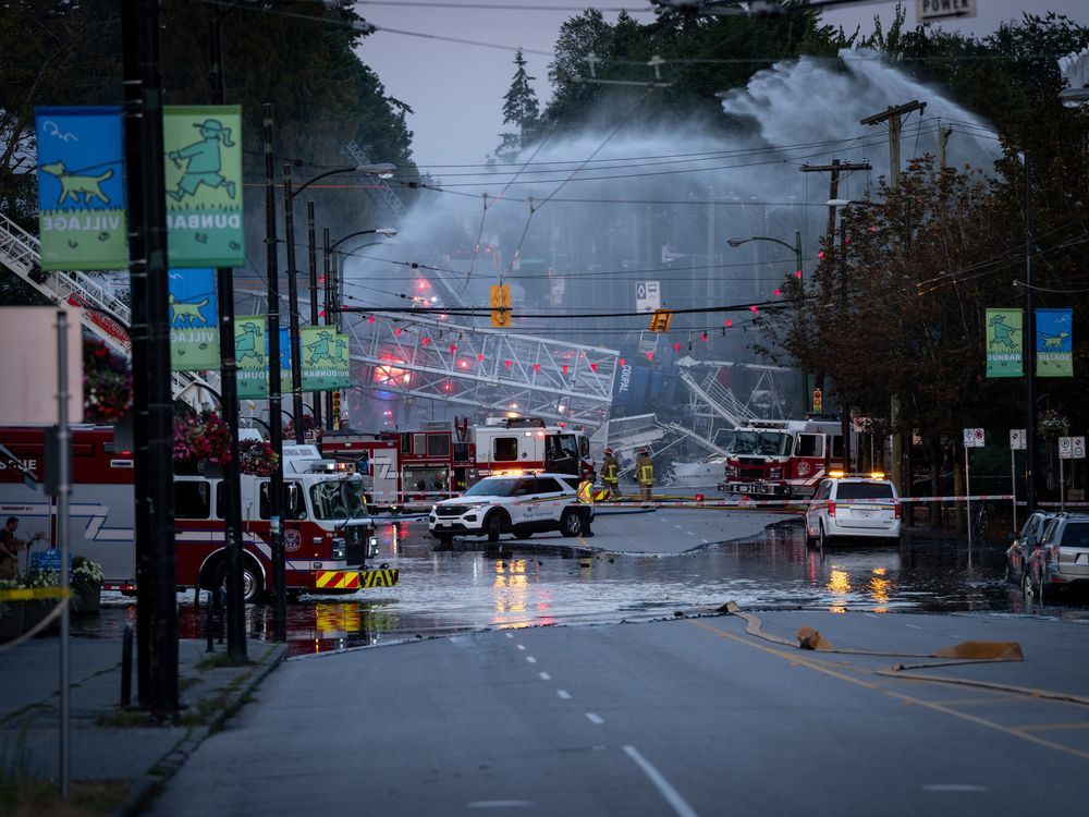 NextImg:Construction crane collapses in Vancouver amid multiple fires