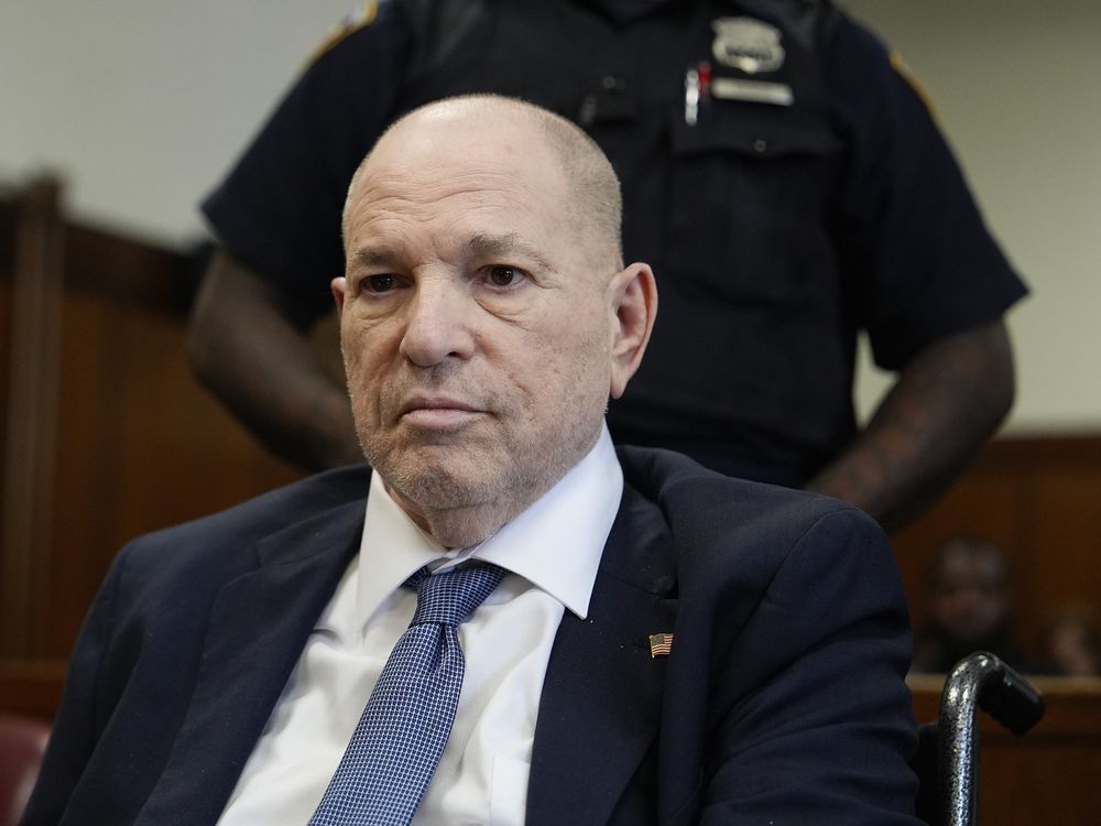 NextImg:Harvey Weinstein will remain locked up in New York while awaiting rape retrial