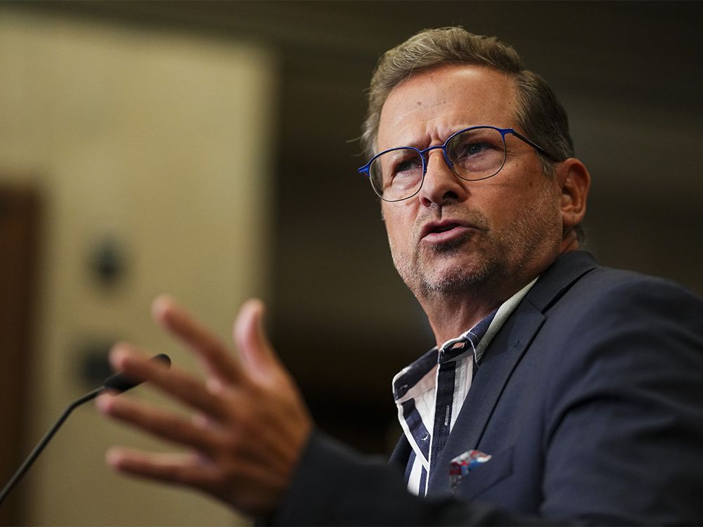 NextImg:Kelly McParland: A Liberal-Bloc deal to pad boomer incomes would be bad for federalism