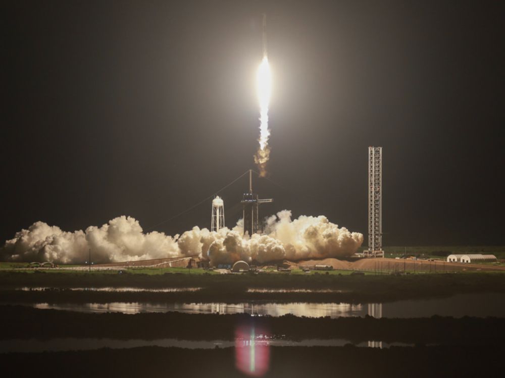 NextImg:Billionaire launches into orbit to conduct the first spacewalk by a private citizen