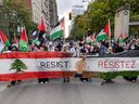 Anti-Israel protest outside McGill University's Roddick Gate in Montreal Monday October 7, 2024 on the one year anniversary of the Hamas attack on Israel. (John Mahoney / MONTREAL GAZETTE)