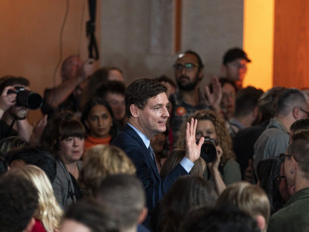 B.C. Wakes To Election Uncertainty, With Conservatives, NDP In Tight ...