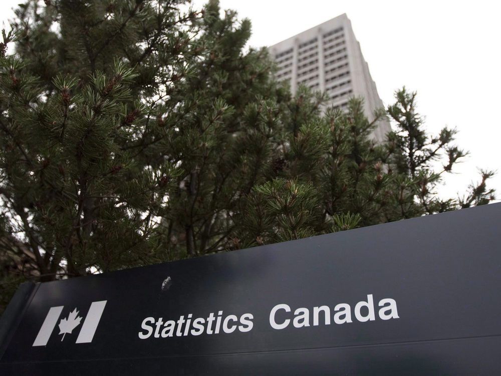 NextImg:Annual inflation falls to 1.6% in September, raises odds of 50-basis-point rate cut