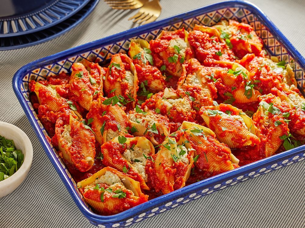 NextImg:These saucy stuffed shells are satisfying, even without the cheese