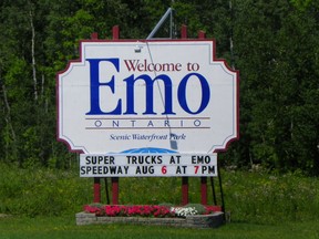 Emo welcome sign