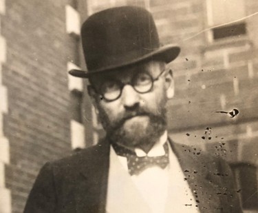 Leo Koretz.