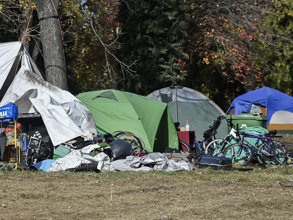 NextImg:Montreal city councillors table motion to declare state of emergency on homelessness