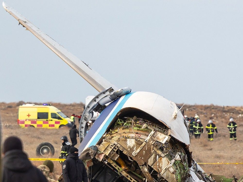 NextImg:Video shows the moment Azerbaijan Airlines with 67 people onboard crashed near airport